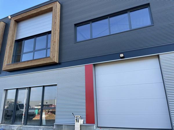 Local d'activites 361 m² à louer MORDELLES (réf : 35.5967)