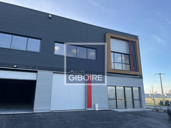 Local d'activites 361 m² à louer MORDELLES (réf : 35.5967)