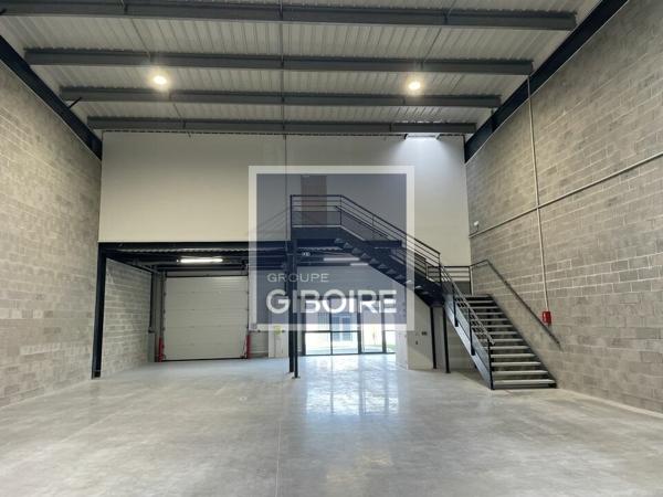 Local d'activites 361 m² à louer MORDELLES (réf : 35.5967)