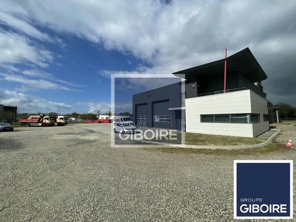 Local d'activites 670 m² à louer TREILLIERES (réf : 44.019078)