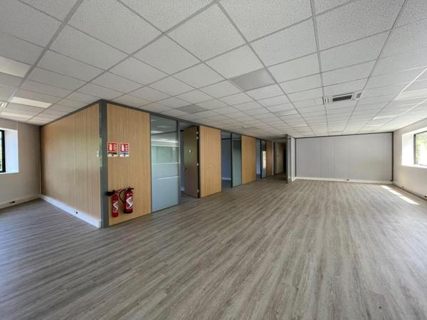Location Bureau 580 77420 Champs Sur Marne 806589