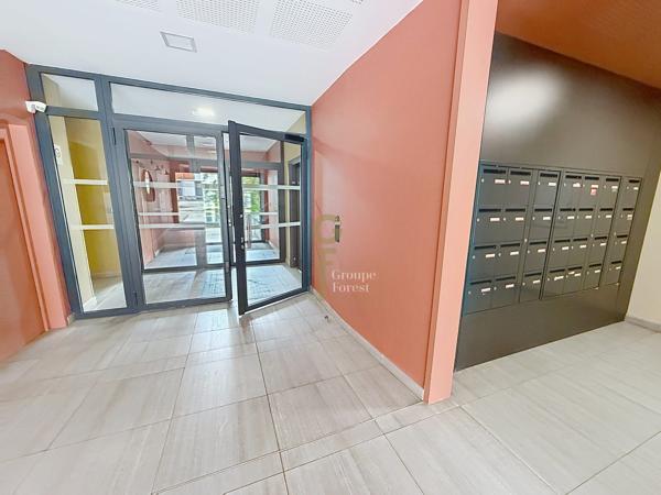 Bel appartement T3 étage élevé belle terrasse bien exposée