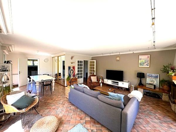 Maison T9 à vendre Rennes Jeanne D'arc - 195 m² (réf : ALG26399)