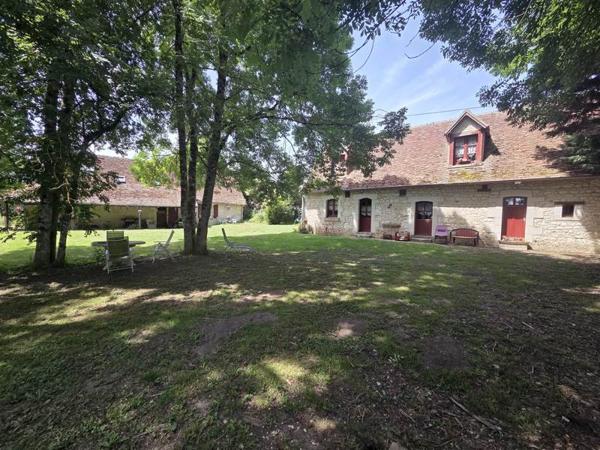 Maison à vendre 176 714 € Pellevoisin 5 p 222 m² DPE