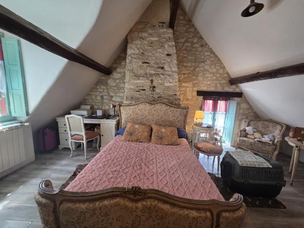 Maison à vendre 176 714 € Pellevoisin 5 p 222 m² DPE