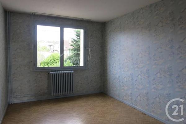 Appartement F3 à vendre  3 pièces - 71,52 m2 DESERTINES - 03