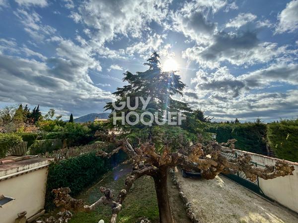 MAS 3 pièce(s) 84 m² ROBION