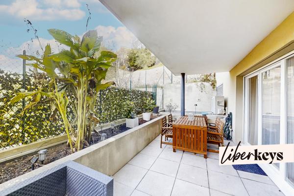 Appartement 2 pièces avec grande terrasse – Résidence récente – La Trinité