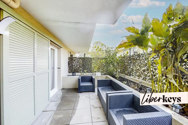 Appartement 2 pièces avec grande terrasse – Résidence récente – La Trinité