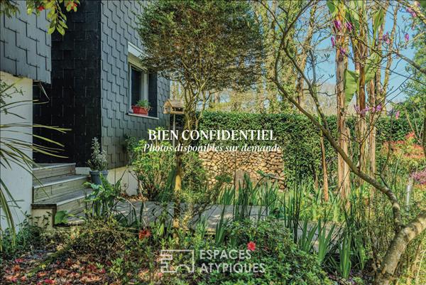 Maison d’architecte avec plafond cathédrale