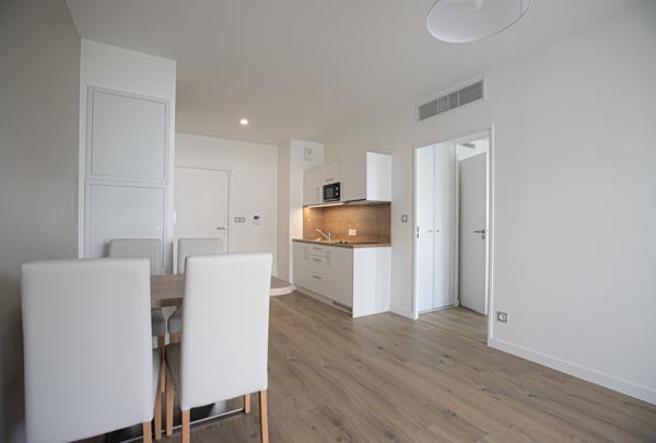 Appartement
         2 pièces
        - 42 m² Exclusivité 195 000 € *