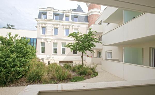 Appartement
         2 pièces
        - 42 m² Exclusivité 195 000 € *