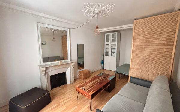 Appartement à vendre    2 pièces • 36,53 m2 Paris 9