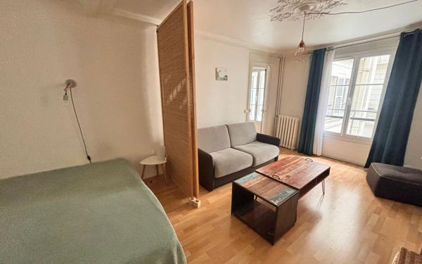 Appartement à vendre    2 pièces • 36,53 m2 Paris 9