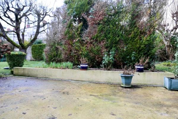 Maison à vendre 6 pièces, 4 chambres, à CHALONS EN CHAMPAGNE (51) sur une parcelle de 570m2