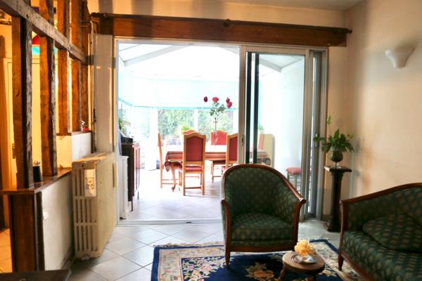 Maison à vendre 6 pièces, 4 chambres, à CHALONS EN CHAMPAGNE (51) sur une parcelle de 570m2