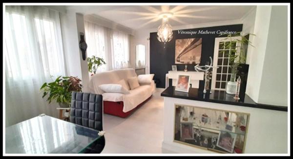 APPARTEMENT 3 CHAMBRES AVEC TERRASSE