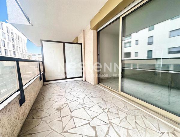 Saint Raphaël centre ville, appartement 2 pièces traversant à vendre - Réf 2772