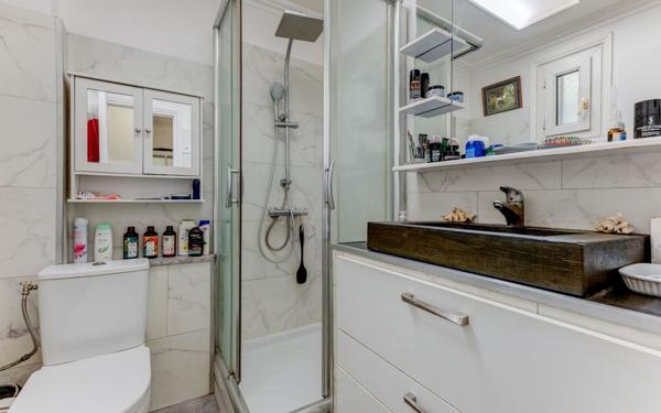 Appartement à vendre    3 pièces • 37 m2 Nice