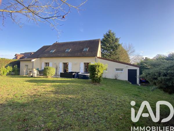 Maison à vendre 6 pièces 130 m² Saint-Fargeau-Ponthierry