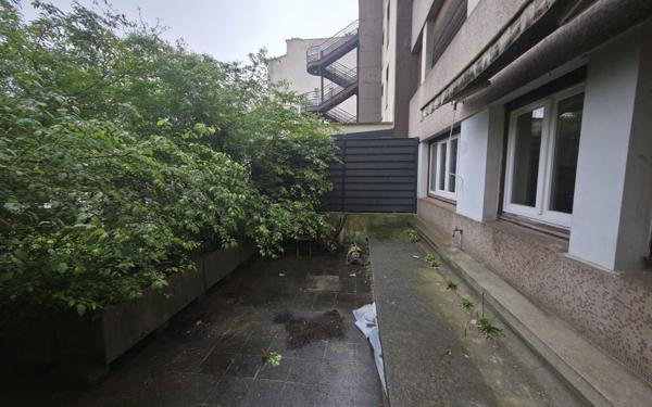 Appartement à louer    2 pièces • 53,35 m2 Paris 18