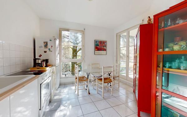 Appartement à vendre    5 pièces • 129,78 m2 Lyon 5