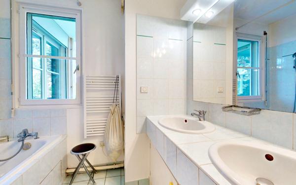 Appartement à vendre    5 pièces • 129,78 m2 Lyon 5