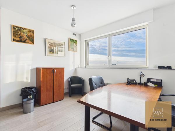 Lille (59800) Appartement 140 m² – Dernier étage – 3 terrasses – Parking – Boulevard Carnot, Lille