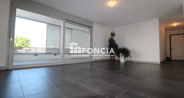Location Appartement 3 pièces 83.81 m² - Grenoble 38000