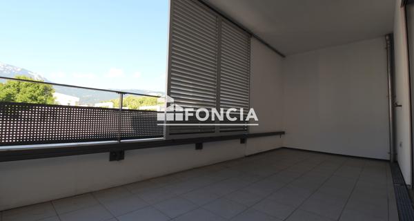 Location Appartement 3 pièces 83.81 m² - Grenoble 38000