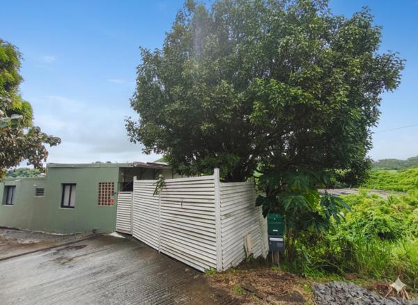 Maison de 8 pièces  en R+1, 126 m² habitable, VUE MER- ACCES MER PROCHE PONTON