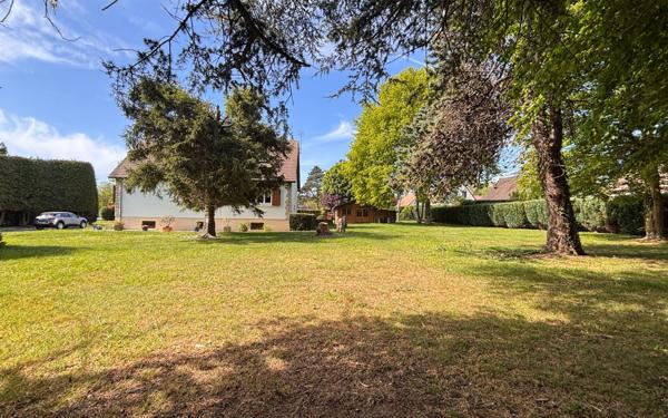 Maison à vendre    5 pièces • 135,86 m2 Douvres-la-Délivrande