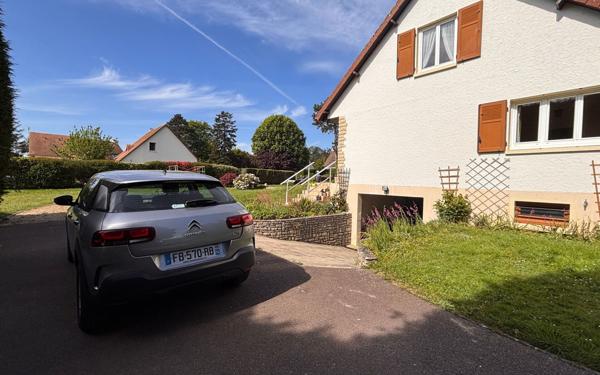 Maison à vendre    5 pièces • 135,86 m2 Douvres-la-Délivrande