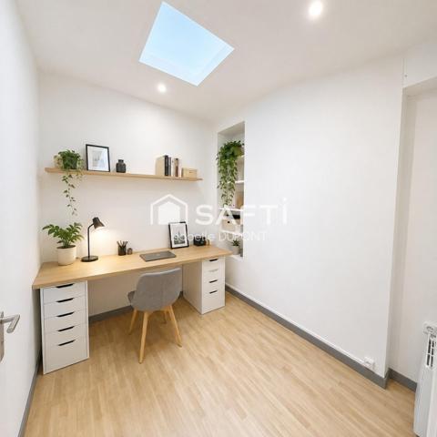 Maison de plain-pied rénovée, au pied des commerces