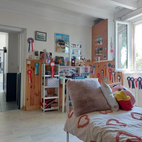 Maison à vendre 7 pièces VAISSAC (82), corps de ferme sur 26873m² de terrain avec box et nombreuses dépendances.