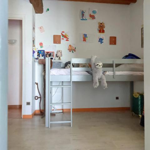 Maison à vendre 7 pièces VAISSAC (82), corps de ferme sur 26873m² de terrain avec box et nombreuses dépendances.