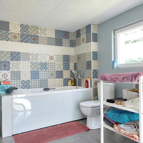 Maison à vendre 7 pièces VAISSAC (82), corps de ferme sur 26873m² de terrain avec box et nombreuses dépendances.