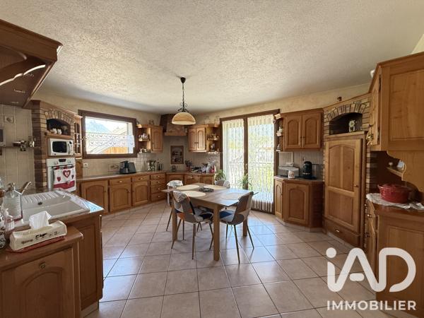 Maison à vendre 5 pièces 216 m² Bourgneuf