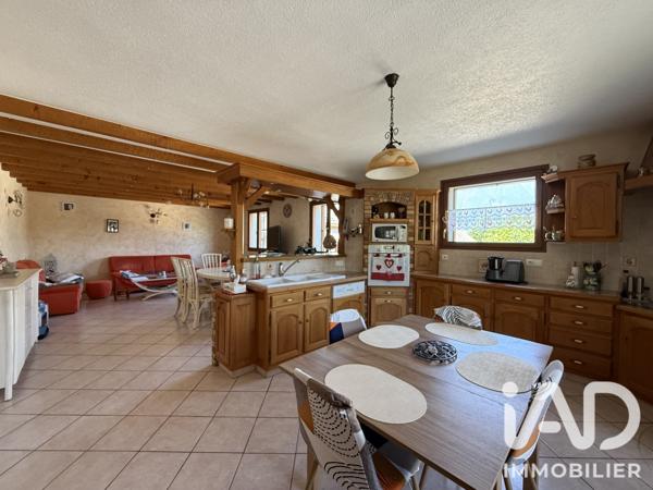Maison à vendre 5 pièces 216 m² Bourgneuf