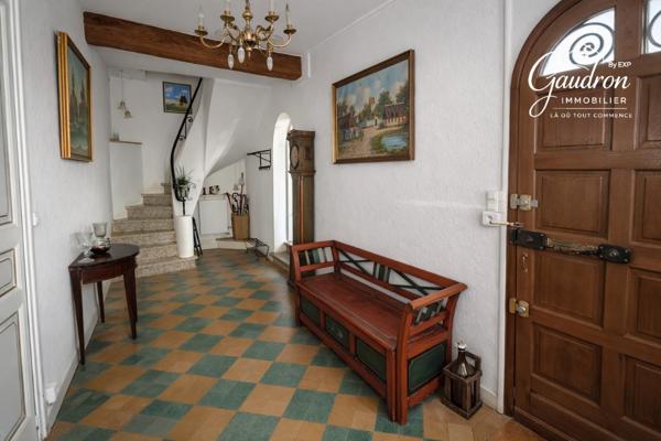 Maison de Maître - terrasse de toit de 40 m² - Cœur de village, 5 min de la mer