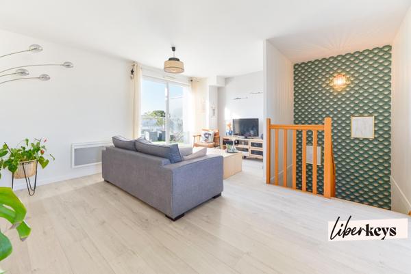 NANTES — DUPLEX INVERSÉ T3 EN DERNIER ÉTAGE AVEC TERRASSE ET PARKING PRIVÉ