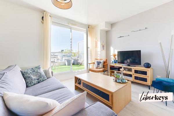 NANTES — DUPLEX INVERSÉ T3 EN DERNIER ÉTAGE AVEC TERRASSE ET PARKING PRIVÉ