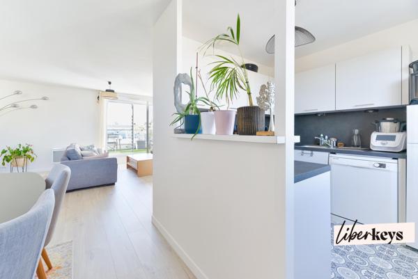 NANTES — DUPLEX INVERSÉ T3 EN DERNIER ÉTAGE AVEC TERRASSE ET PARKING PRIVÉ
