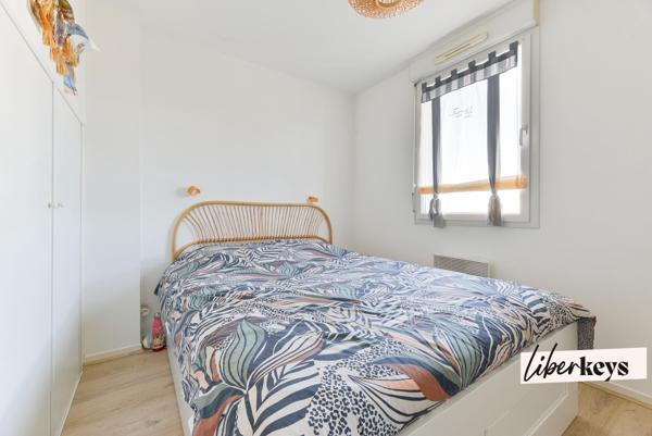 NANTES — DUPLEX INVERSÉ T3 EN DERNIER ÉTAGE AVEC TERRASSE ET PARKING PRIVÉ