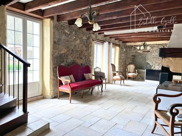 Maison de caractère du XIXe siècle avec logement indépendant