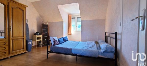 Maison 5 pièces de 107 m² à Port-en-Bessin-Huppain (14520)