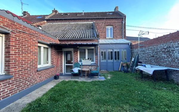 Immeuble à vendre    7 pièces • 121 m2 Douai