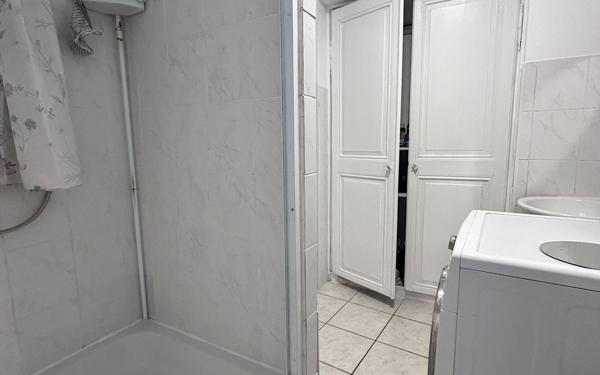 Immeuble à vendre    7 pièces • 121 m2 Douai
