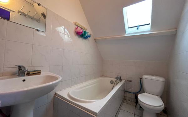 Immeuble à vendre    7 pièces • 121 m2 Douai