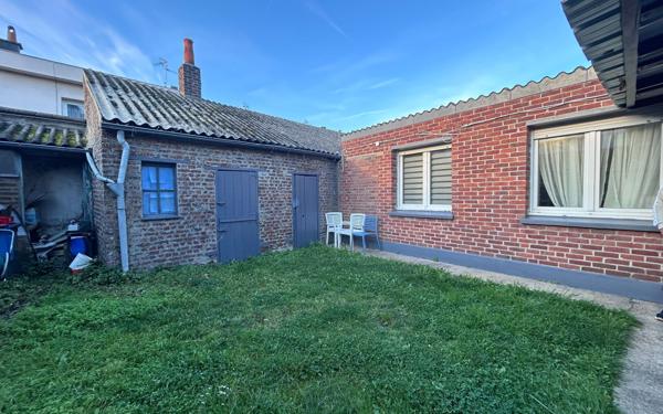 Immeuble à vendre    7 pièces • 121 m2 Douai